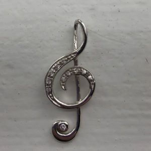 Treble Clef Pendant 🎼